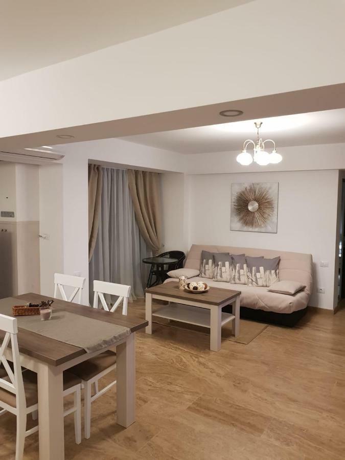 Apartament 2 Camere Ultracentral Ramnicu Valcea Exterior photo