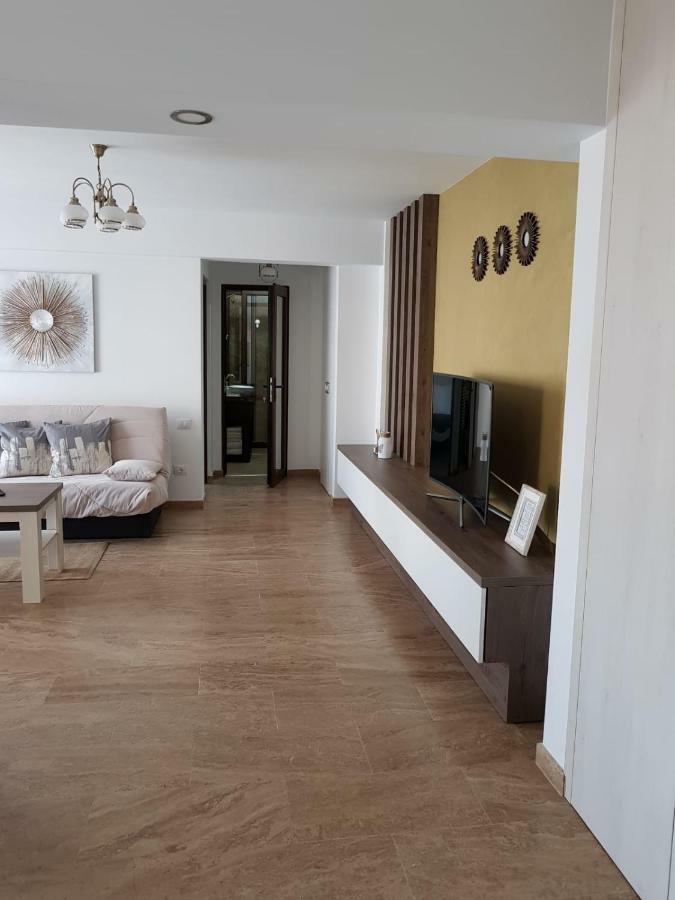 Apartament 2 Camere Ultracentral Ramnicu Valcea Exterior photo