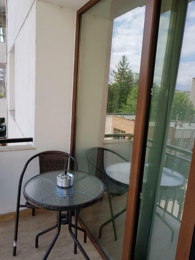 Apartament 2 Camere Ultracentral Ramnicu Valcea Exterior photo