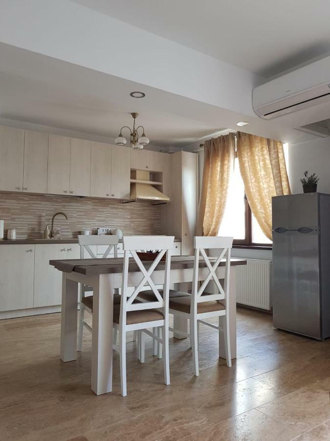 Apartament 2 Camere Ultracentral Ramnicu Valcea Exterior photo